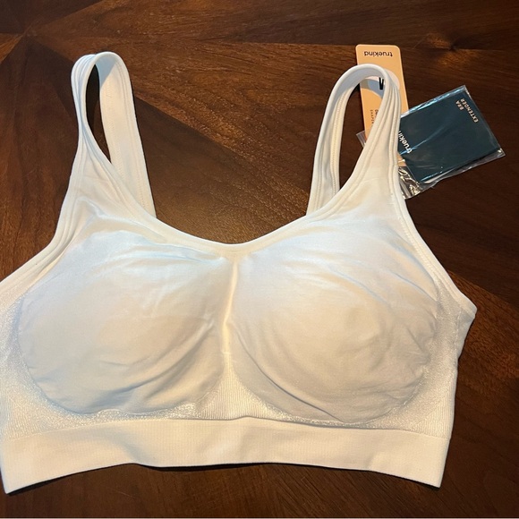 TRUEKIND Daily Comfort Wirefree Shaper Bra NWT medium - Picture 1 of 8
